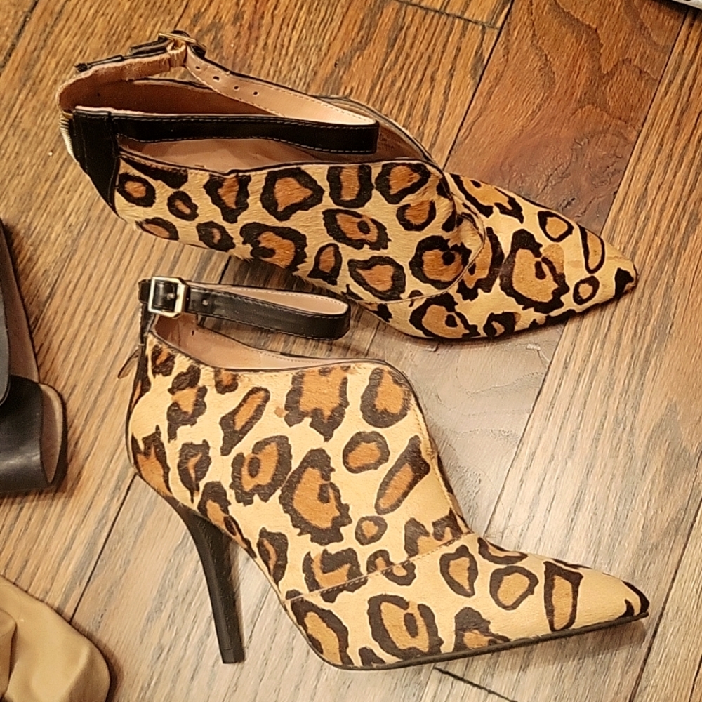- NWOB Leopard print ankle boots size 6.5